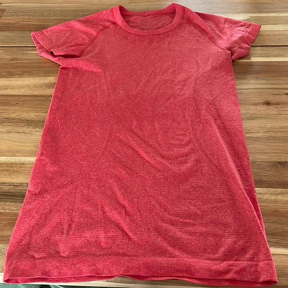 lululemon swiftly tee